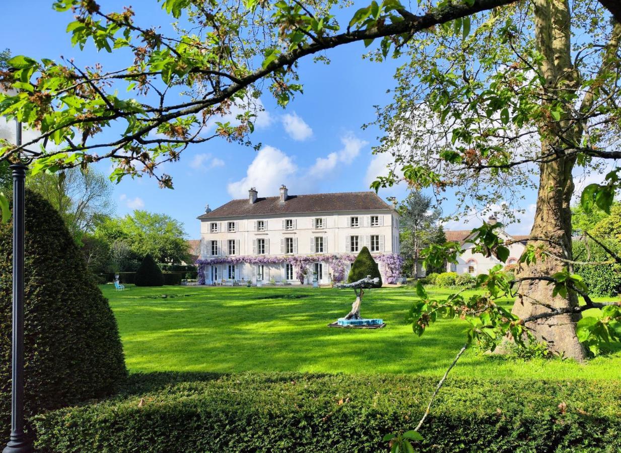 Chateau De Brinville Saint-Sauveur-sur-Ecole Eksteriør billede